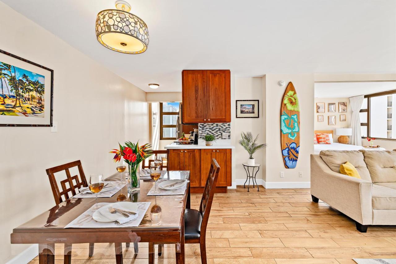 Waikiki Banyan 1Br With Great Ocean Views, Steps To Beach & Parking! Honolulu Ngoại thất bức ảnh